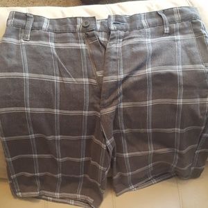 Gray and Light blue plaid Mens Sz 34 Shorts